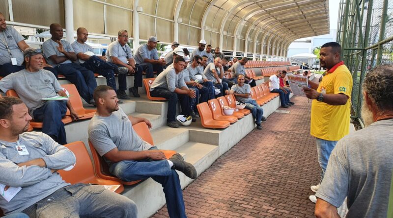 Dia de jogo do Brasil na copa será feriado? Posso sair pra ver o jogo? -  Sindicato Construção Civil de Rib.Preto